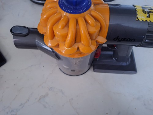 Dyson cordless hoover vacuum - hoover,