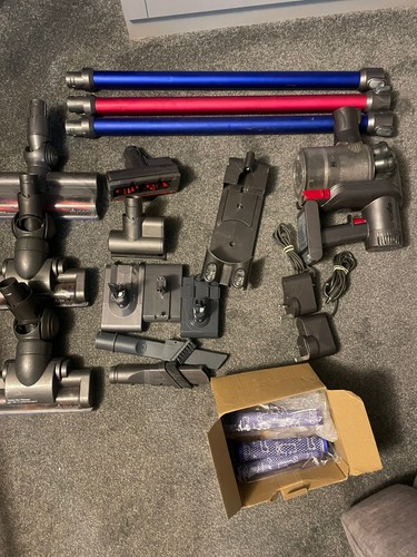 Dyson bundle parts - /, not